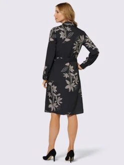 Chemisier Long Livrée Avec La Ceinture à Nouer -Reine Du Style Soldes Boutique 020.00ZUK05546 B08.001