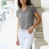 T-shirt Empiècement En Broderie Anglaise Manches Courtes -Reine Du Style Soldes Boutique 187.00FJ156343 A02.122