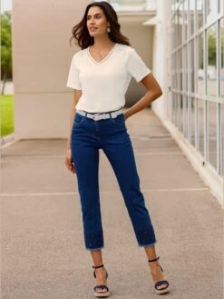 T-shirt Superbe Broderie De Madère